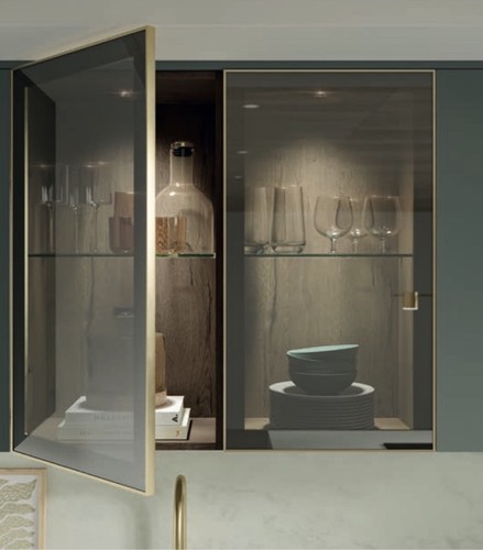 Stunning brushed brass frame - stunning,